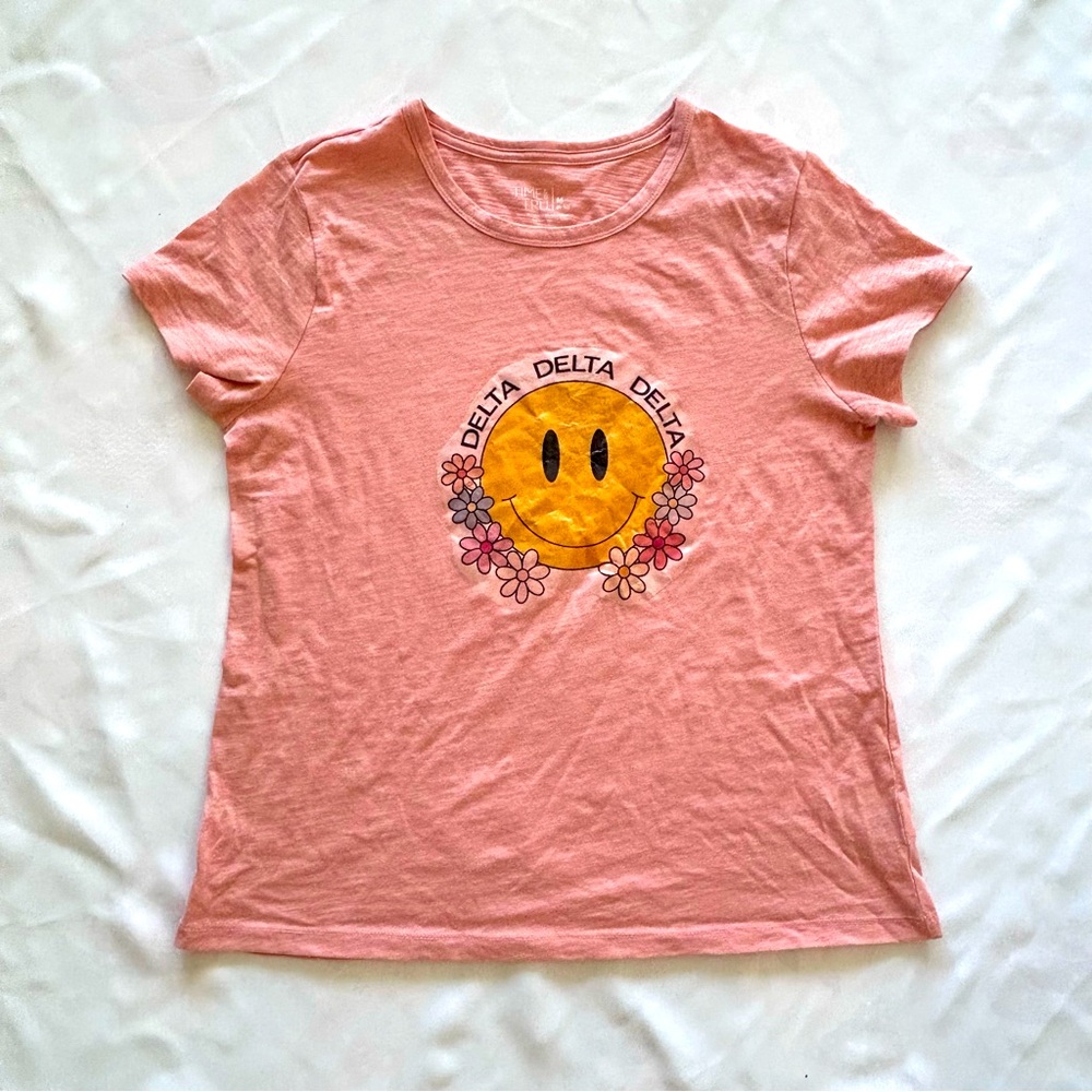 NWOT Tri Delta Medium Tshirt Peach Coral Pink Sorority Greek Sunshine Floral